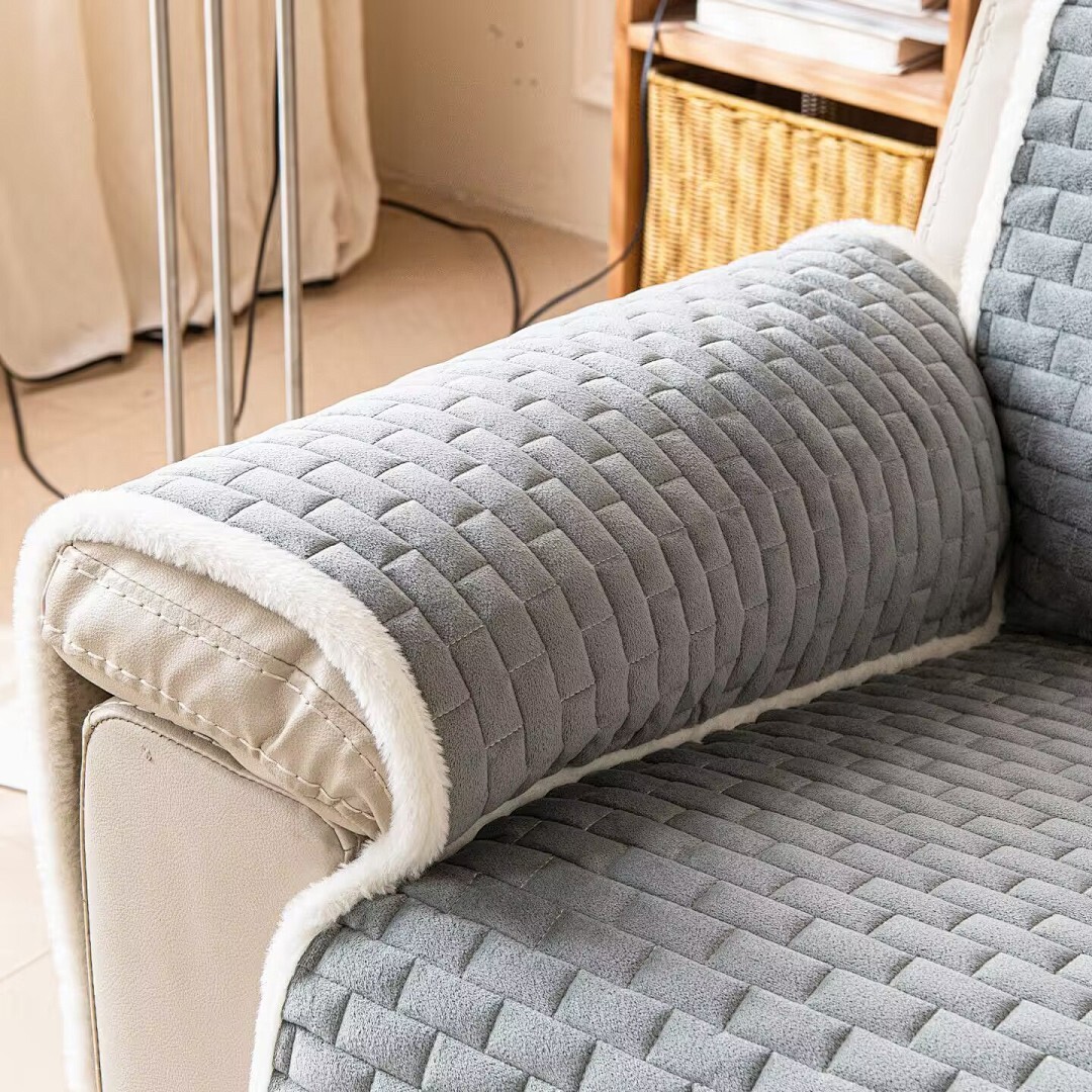 滑り止めソファクッションフランネルベルベットシートパッド無地 - Recliner Sofa Cover のレビューと価格